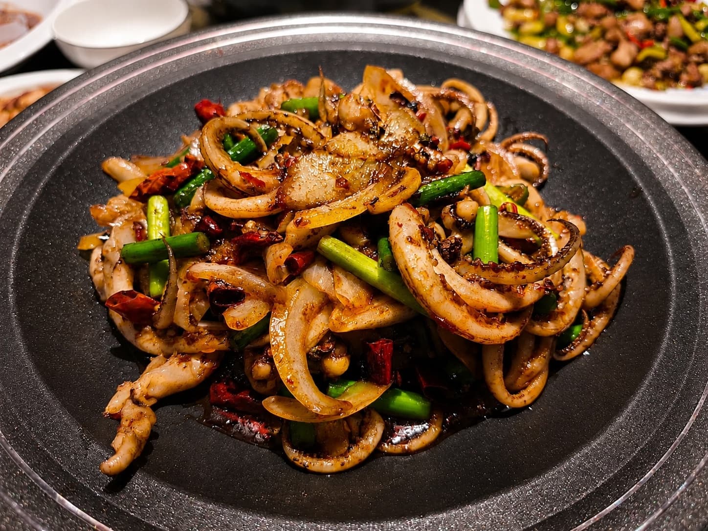 Gebratener Tintenfisch im ChengDu Restaurant