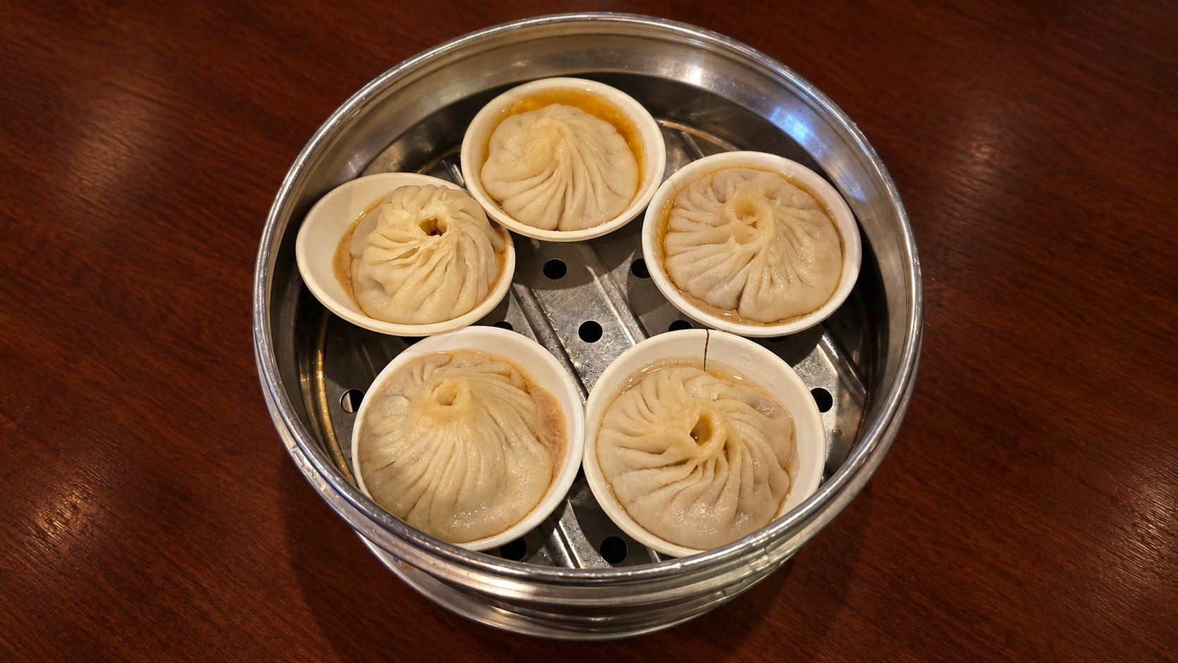 Xiaolongbao im Bambuskörbchen